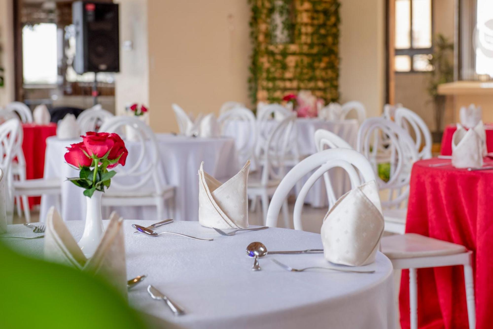 Melili Hotel Найроби Экстерьер фото